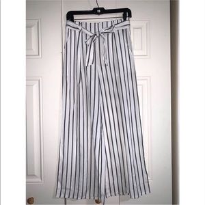 SHEIN Striped Wide Leg Cropped Pants